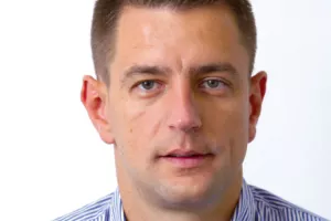 Grupa Cammeo:  Minovski za svoja vozila i taksiste odlučio nabaviti (skuplju) domaću opremu