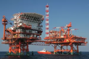 OPEC smanjuje proizvodnju sirove nafte