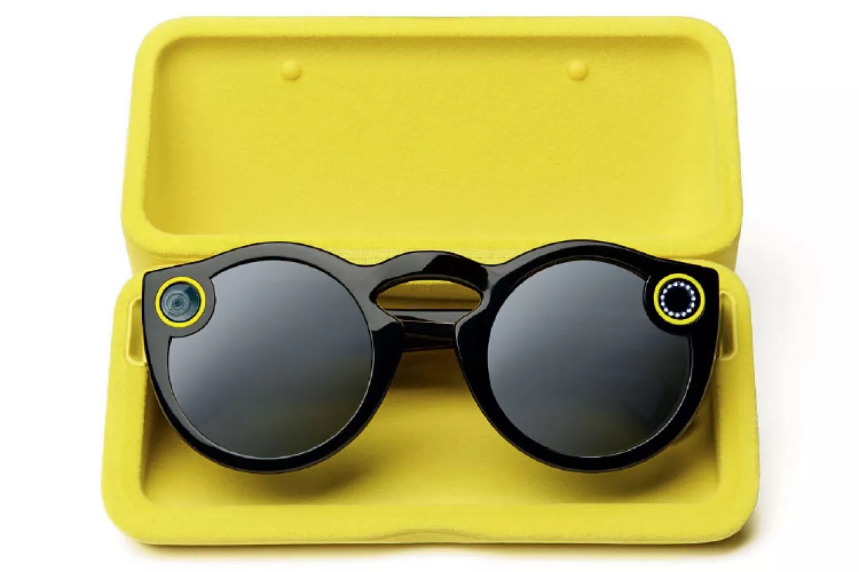 Snap Inc., Spectacles: Snapchat dobio naočale