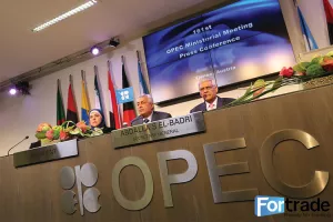 PREUZMITE BESPLATNIH 50€ i trgujte cijenom nafte na burzi