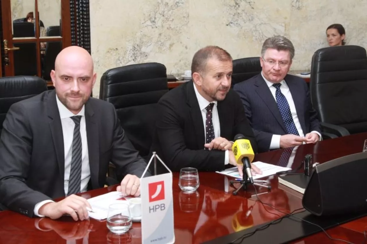 HPB osim u poslovnicama gotovinske kredite nudi i u Pošti