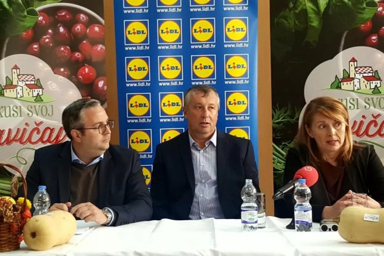 Lidl pozvao hrvatske poljoprivrednike da svoje proizvode stave na njihove police