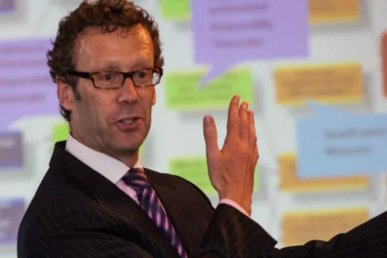 Joe Peppard: Ne želim pričati o Uberima i Alibabama, nego o pravim kompanijama