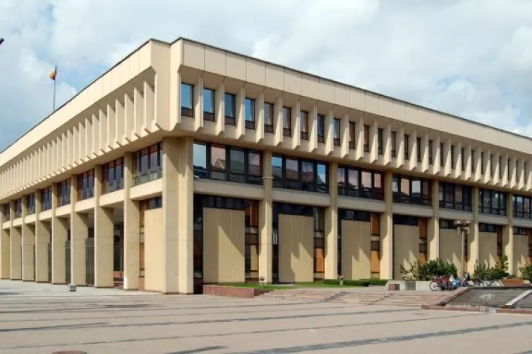 Litva zabranila alkohol u parlamentu
