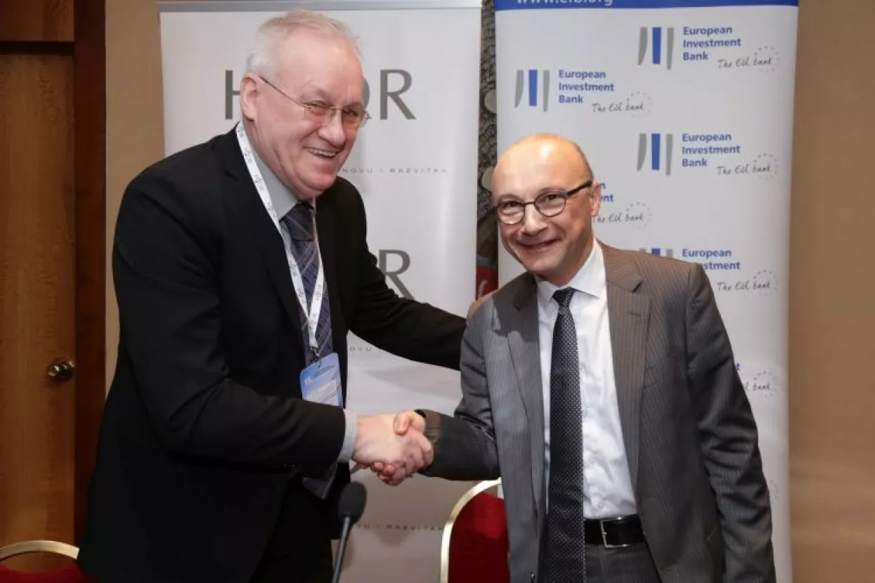 HBOR i EIB potpisali ugovor kojim se u Hrvatskoj praktično aktivira Junckerov plan