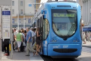 Tijekom adventa vikendom besplatan javni prijevoz