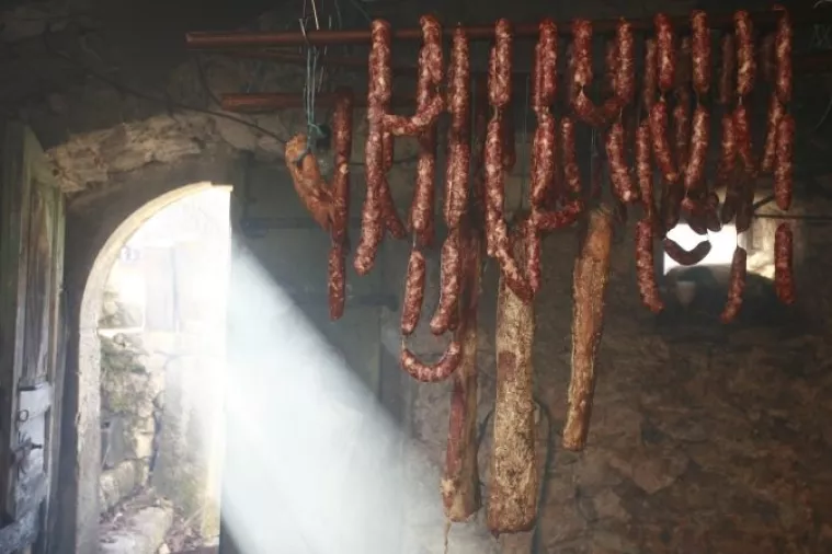 Golemi iznosi plaćaju se zbog štete od izmakle dobiti