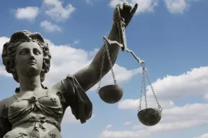 Odvjetnici strankama osiguravaju ostvarenje ljudskih prava