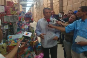 Socijalistička bajka u Venezueli: Vlasti zaplijenile igračke da trgovci 'djeci ne pokradu Božić'