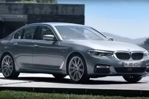 BMW 5: Sedma generacija može nakratko zamijeniti vozača