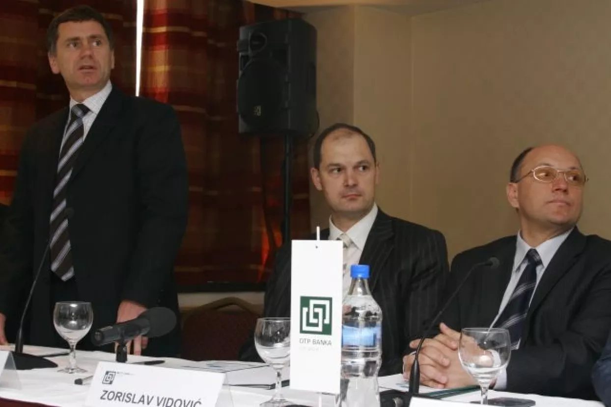 OTP preuzima Splitsku banku