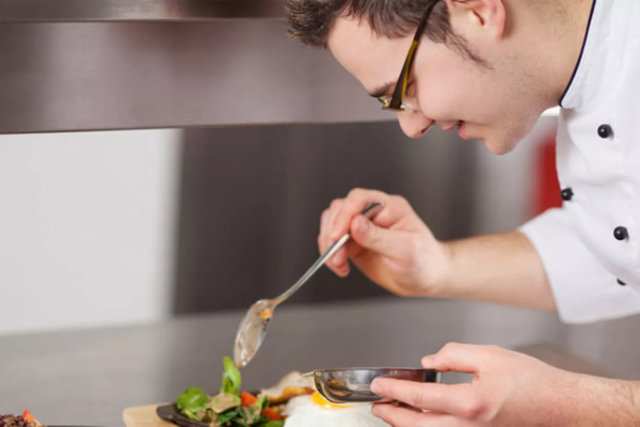 Nedostaju vam djelatnici za rad u hotelu, restoranu ili kafiću? Postoji rješenje!