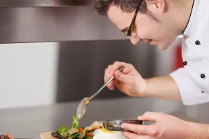 Nedostaju vam djelatnici za rad u hotelu, restoranu ili kafiću? Postoji rješenje!