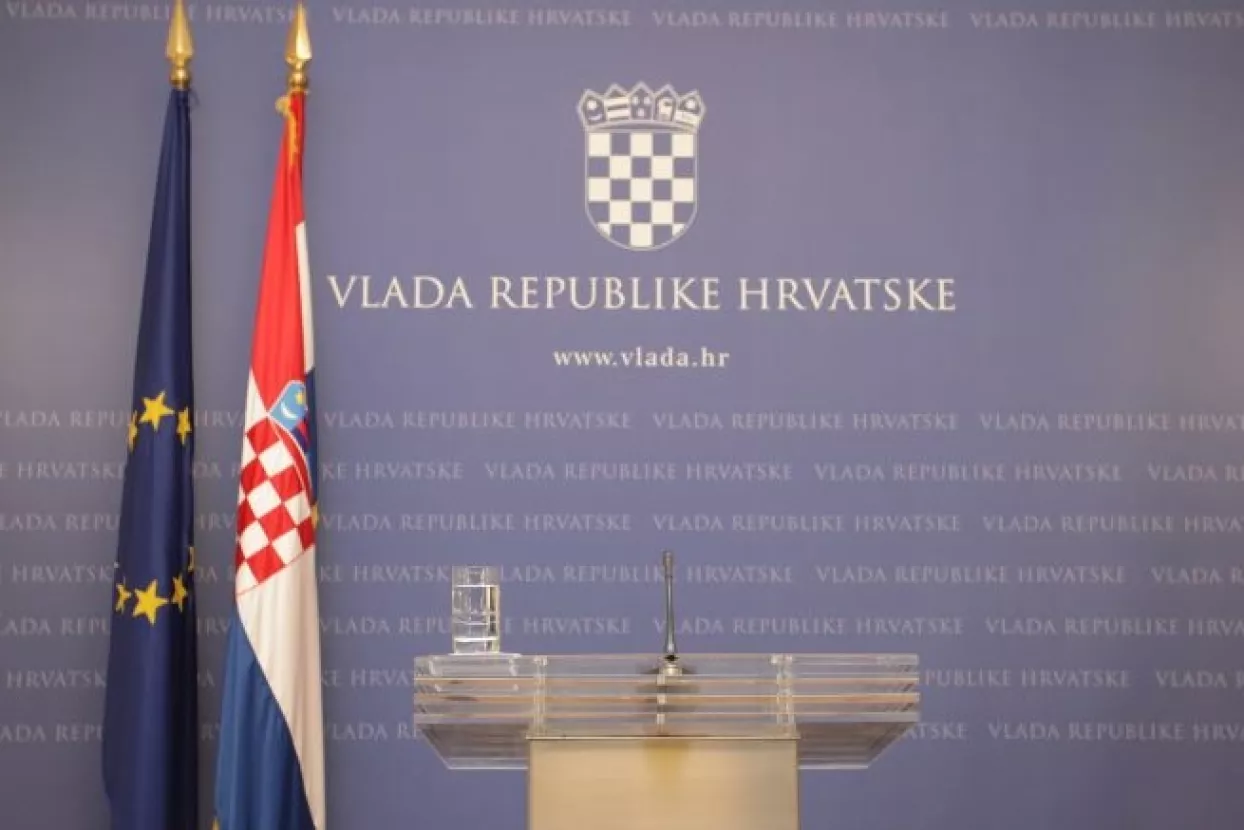 Vlada na zatvorenoj sjednici raspravljala o Ini, kadrovirala