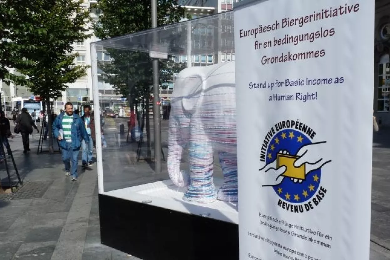 'Prekarna' Škotska razmatra bezuvjetni dohodak