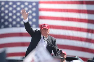 Trumpov 'cvrkut' na Twitteru sru&scaron;io dionice Toyote za 3 posto