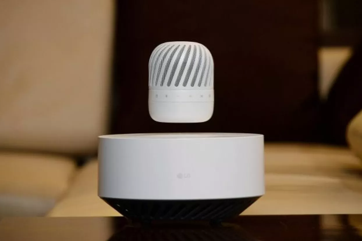 VIDEO: LG predstavio lebdeći zvučnik