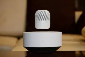 VIDEO: LG predstavio lebdeći zvučnik