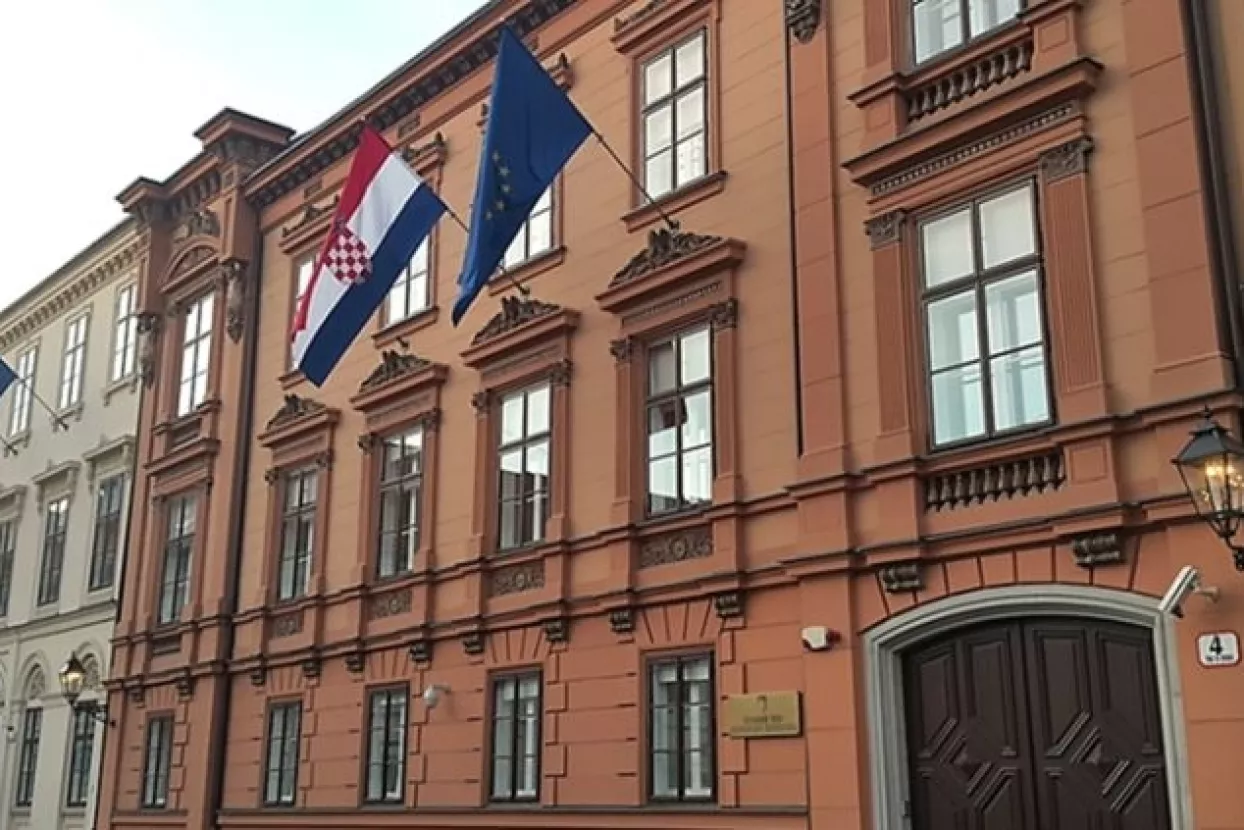 Petrov: Ako strate&scaron;ke tvrtke za&scaron;titimo Ustavom nećemo trebati referendum