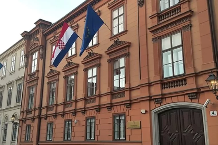 Petrov: Ako strateške tvrtke zaštitimo Ustavom nećemo trebati referendum