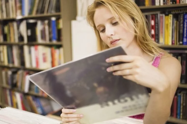 'Nostalgično tržište' vinila generiralo milijardu dolara