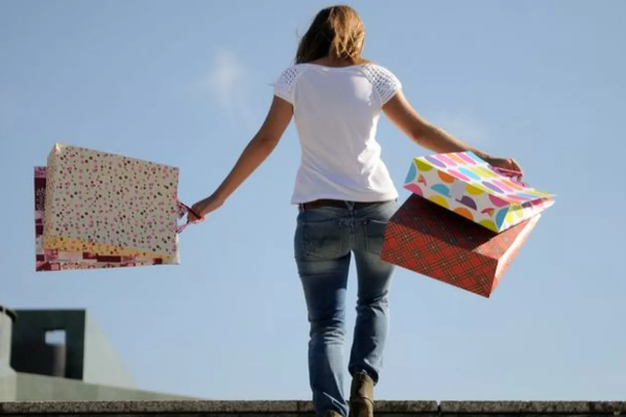 Raspoloženje europskih potrošača blago poboljšano na početku nove godine