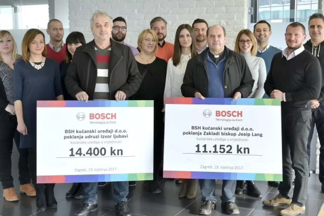 Tvrtka BSH donirala kućanske uređaje BOSCH Zakladi biskup Josip Lang i humanitarnoj udruzi Izvor ljubavi