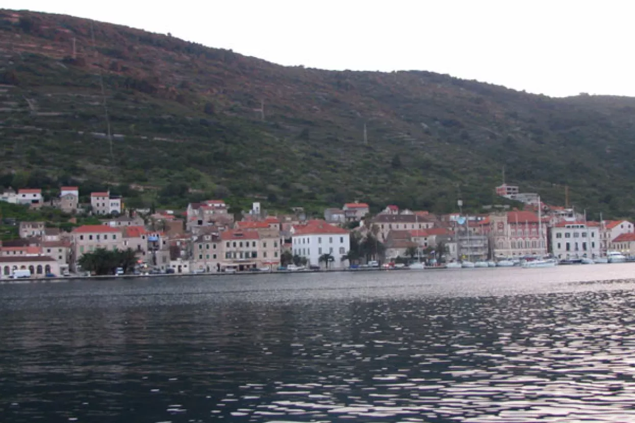 Traže se investitori za viške tvrtke u stečaju Modru špilju i Vis