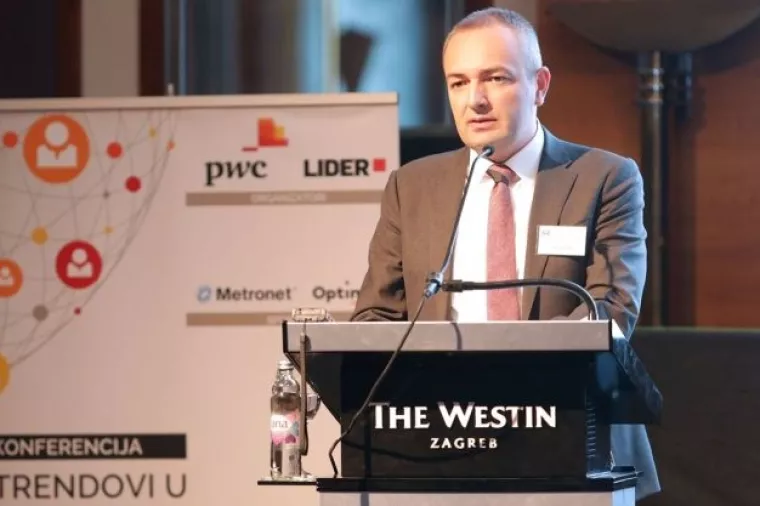 Ljuština predvidio uspon samovozećih automobila, automatizaciju slabo plaćenih poslova