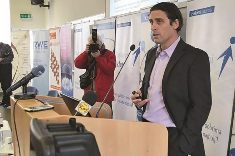 Pulski Centar za razvoj karijera koristi softver za uspješno uparivanje poslodavaca i studenata