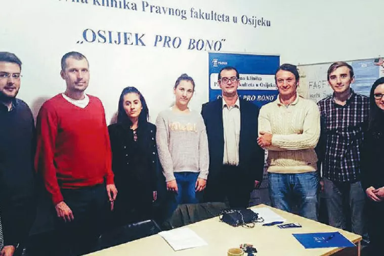 Pravna klinika 'Pro bono': Osječki studenti prava dobrodo&scaron;la su pomoć građanima i tvrtkama