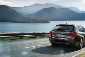 BMW 5 - prvi pogled na novu karavansku izvedbu