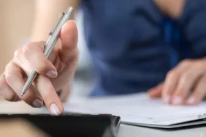 Žene sve kvalificiranije, ali i dalje zarađuju 16 posto manje od muškaraca