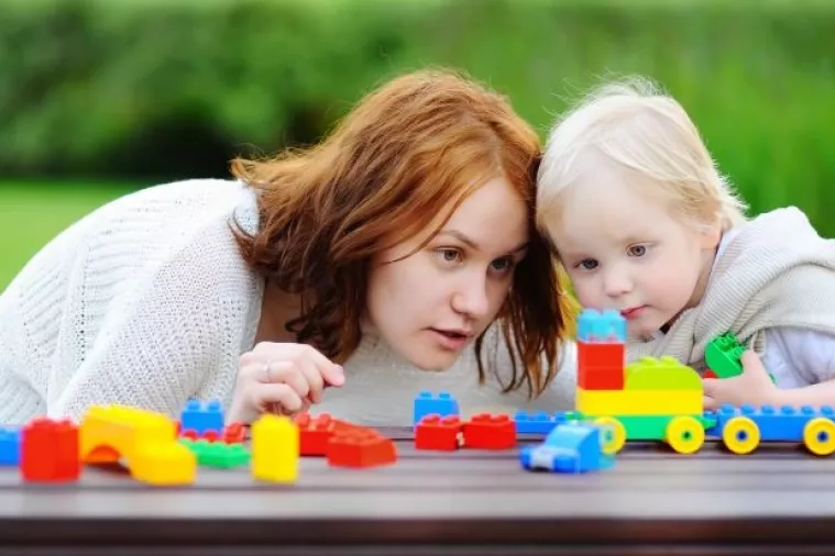 Privatni sektor prepoznaje dadilje obrtnice, ali država ih ne zapošljava