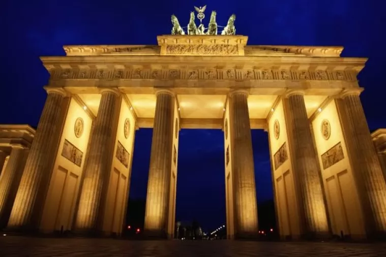 EK: Proračunski vi&scaron;ak Njemačke od 24 milijarde eura 'prevelik' za eurozonu