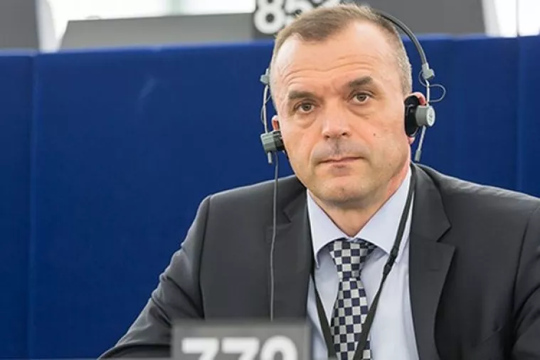 Tolić dobio podršku EK u slučaju Franak: Postupak banaka protiv RH u Washingtonu 'bez nadležnosti'