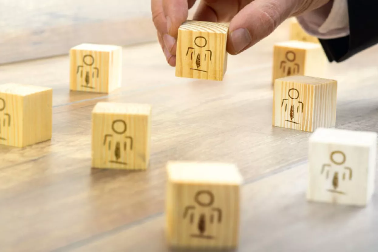 U novom broju Lidera: Sumrak uhljeba - Država ne može naći ni dužnosnike ni direktore