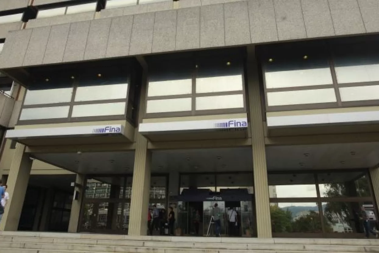 Broj blokiranih u tri godine porastao 9 posto, njihov dug eksplodirao 73 posto