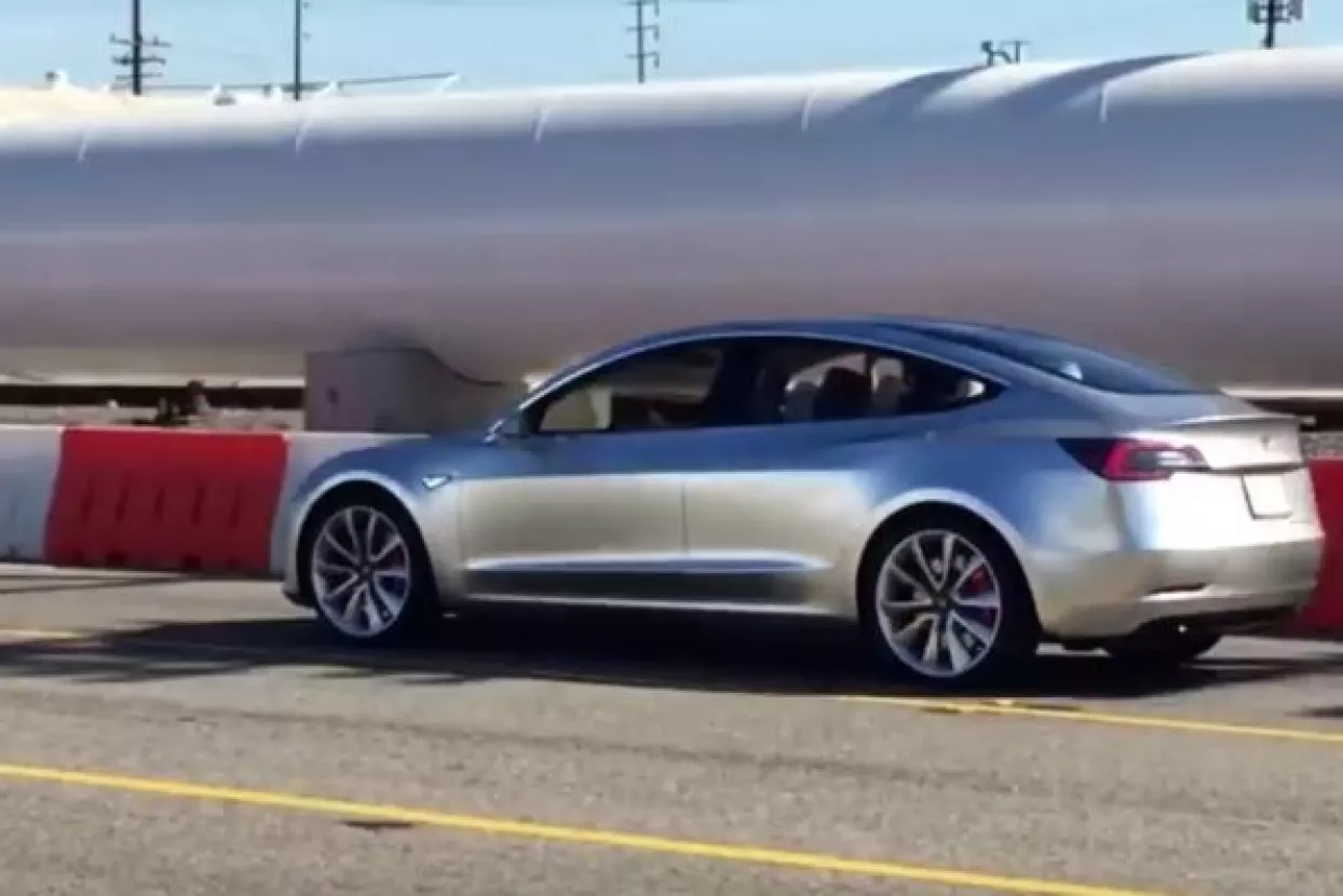 VIDEO: Testna vožnja novog prototipa Modela 3