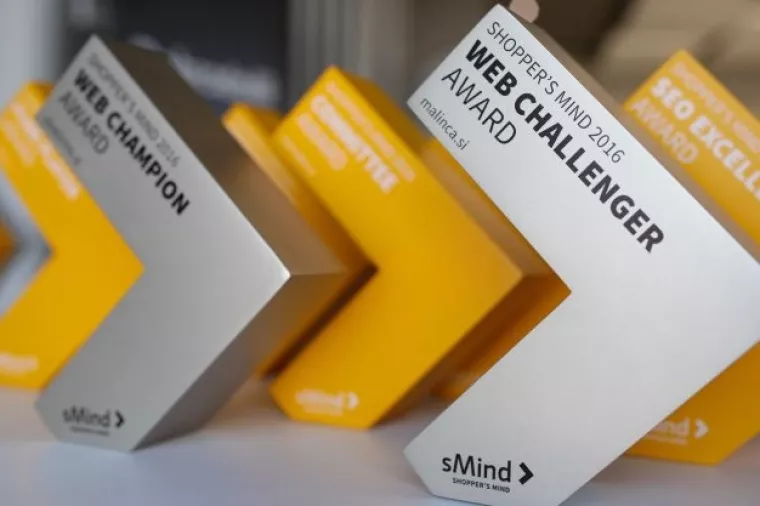 Glasajte i osvojite iPhone! Tko su najbolji web trgovci 2017?