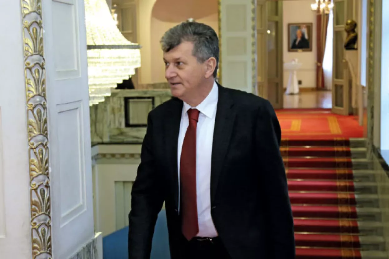 U novom broju Lidera - Najteži pacijent: Zdravstvo svaki mjesec stvara nove gubitke 'te&scaron;ke' 2800 liječničkih plaća