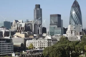 Incident ispred britanskog parlamenta: Napadač upucan, desetak ranjenih