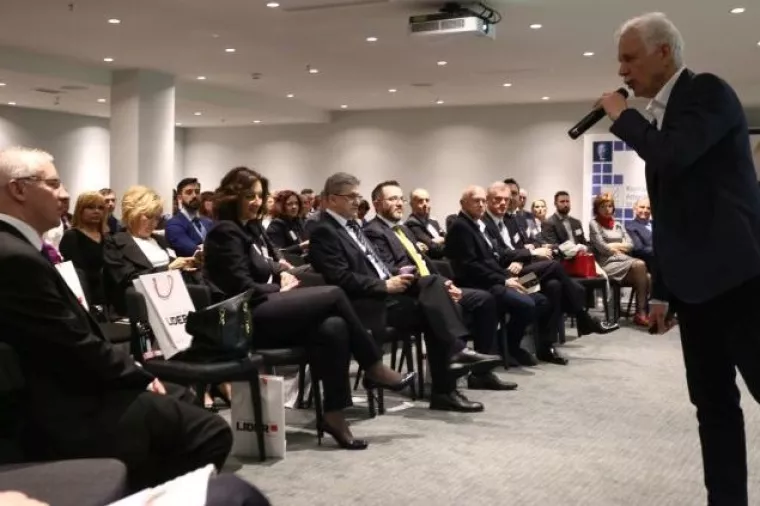 Kako stvoriti plodno tlo i unaprijediti institucionalni okvir za ulaganje u Hrvatskoj?