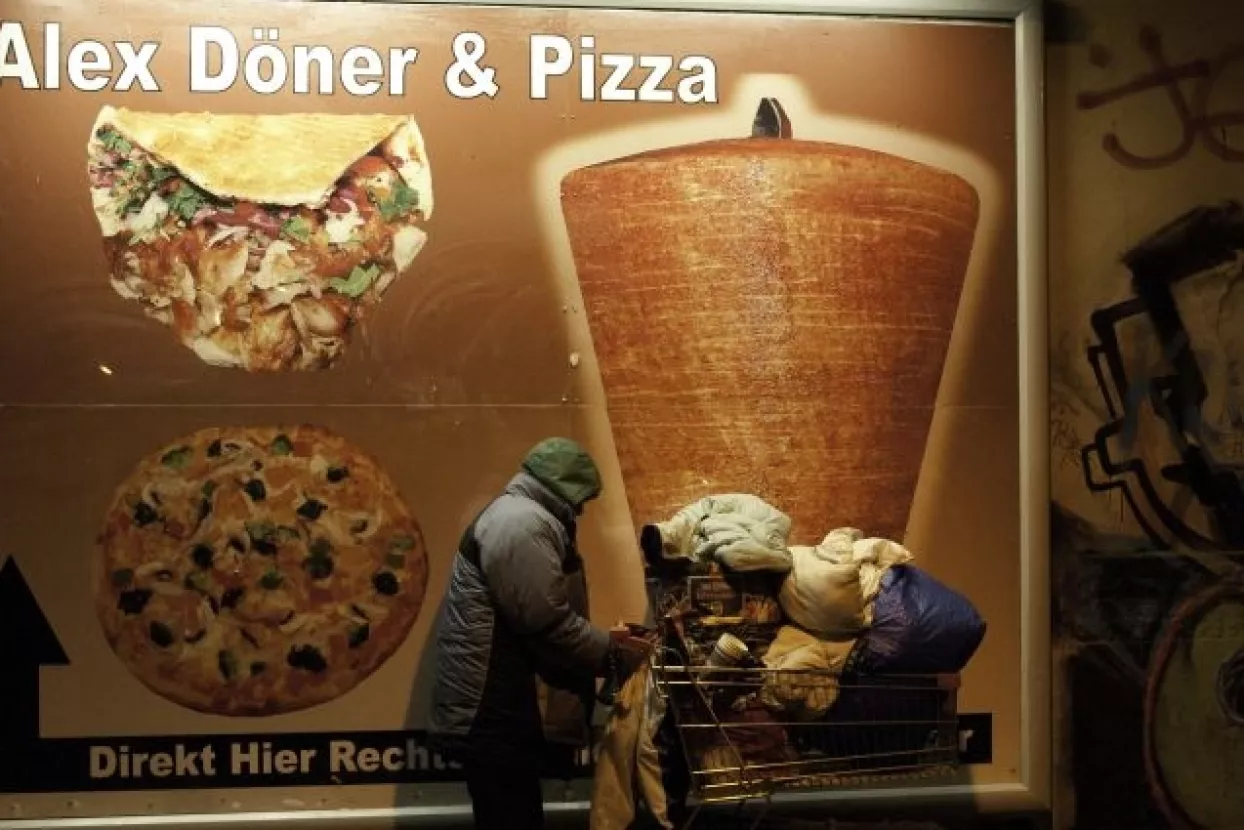 Njemačka vlada upozorila na rastuću nejednakost, potencijal za 'nemire u svim slojevima društva'