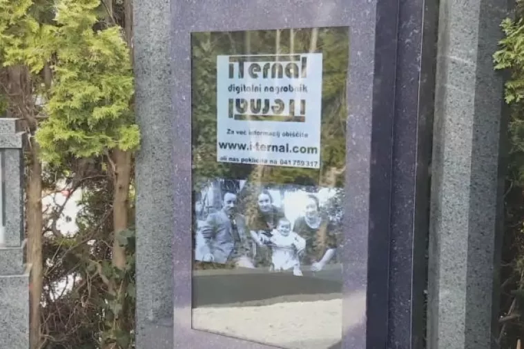VIDEO: Digitalni nadgrobni spomenik već se može naručiti u Mariboru