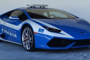 Talijanska policija dobila novi Lamborghini Huracan