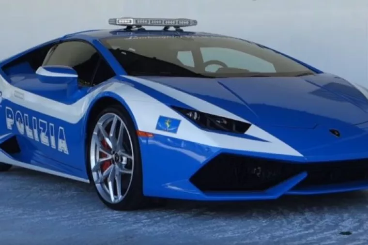 Talijanska policija dobila novi Lamborghini Huracan