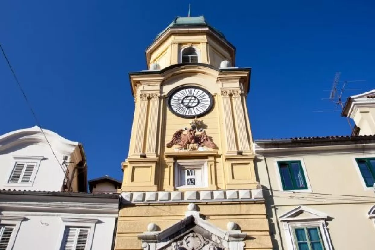 Rijeka na gradski toranj vraća dvoglavog orla kojeg su razbili komunisti i obezglavili fašisti