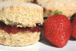 Od engleske kuhinje Orwell slavi samo slastice