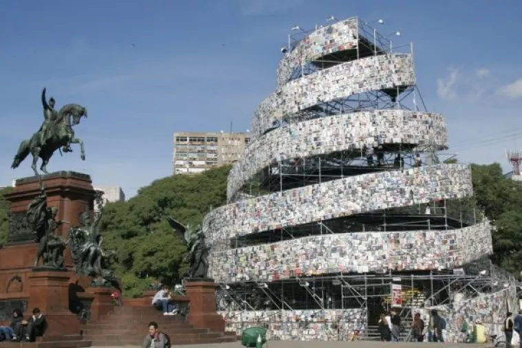 Spomenik cenzuri izrađen od 72 tisuće zabranjenih knjiga uskoro u Njemačkoj